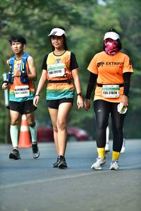 BIB: 20919, 40693, 21828
                            <button type="button" onclick="openModal(10148392)" class="btn btn-primary btn-sm float-right btn-popup" data-toggle="modal" data-target=".modal-high-quality">
                        <i class="fas fa-shopping-cart"></i> Add to Cart
                    </button>
                                            <button type="button" onclick="isThisMe(10148392, true)" class="btn btn-success btn-sm float-right btn-popup btn-isme hidden" data-toggle="tooltip" data-placement="bottom" title="นี่คือรูปของคุณใช่ไหม คลิกที่นี่เพื่อเอาเข้าอัลบั้ม">
                        <i class="fas fa-plus"></i> Add to album
                    </button>
                    <button type="button" onclick="isThisMe(10148392, false)" class="btn btn-warning btn-sm float-right btn-popup btn-isnotme hidden">
                        <i class="fas fa-ban"></i> Remove from album
                    </button>